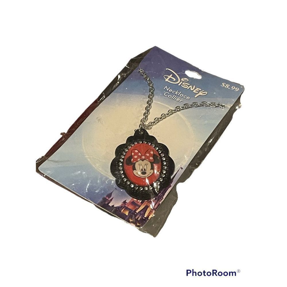 NWT MINNIE MOUSE NECKLACE
